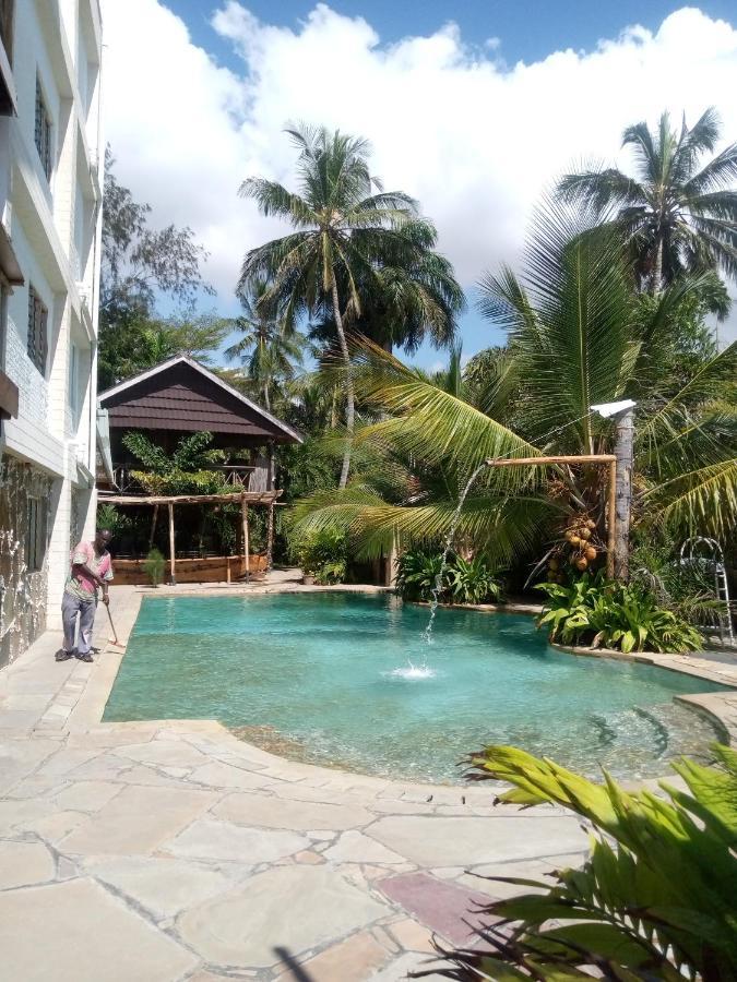 Ziwa Beach Resort Bamburi Εξωτερικό φωτογραφία